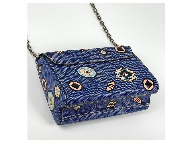 Borsa a tracolla Louis Vuitton Twist MM Blu - vista 2