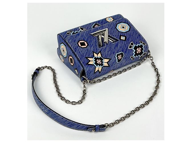 Borsa a tracolla Louis Vuitton Twist MM Blu - vista 6