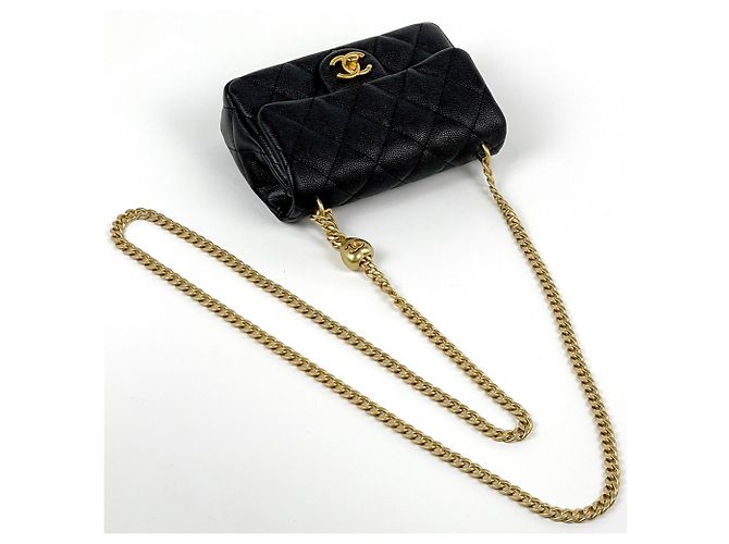 Borsa a tracolla Chanel Matelassé Coco Mark Chain Nero - vista 5