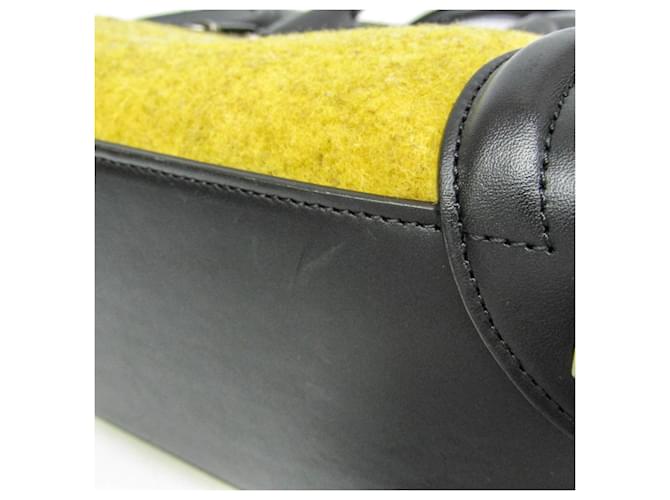 Céline Borsa a mano Celine Luggage Micro Shopper Marrone Nero Giallo - vista 4