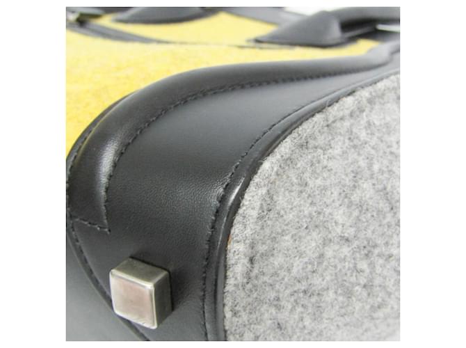 Céline Borsa a mano Celine Luggage Micro Shopper Marrone Nero Giallo - vista 6