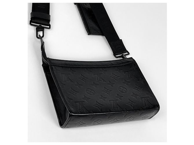 Bolsa de Ombro e Carteira Portátil Louis Vuitton Gaston Preto - vista 2