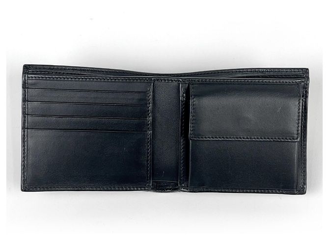 Portafoglio bi-fold Gucci GG Supreme in nero - vista 6