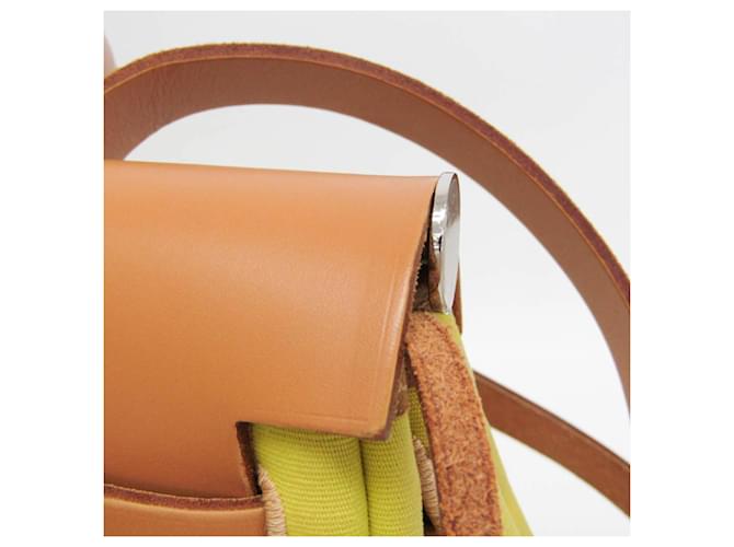 Hermès Borsa Hermes Her Bag Zip PM Beige D'oro - vista 12