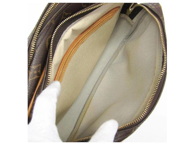Borsa a tracolla Louis Vuitton Monogram Reporter PM Marrone - vista 13