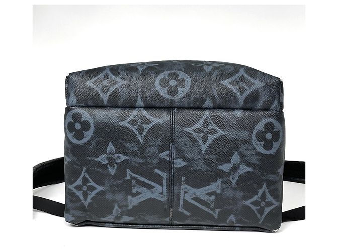 Zaino Louis Vuitton Discovery PM Nero - vista 3