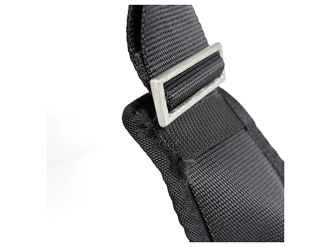 Borsa a tracolla Prada in tessuto nero - vista 7