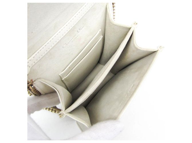 Borsa a tracolla con catena Christian Dior Diorama Studs Bianco - vista 3