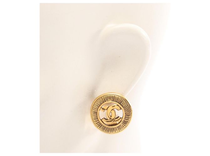 Orecchini a clip Chanel Coco Mark placcati in oro D'oro - vista 4