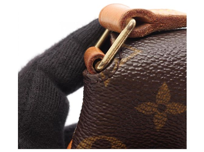 Borsa Louis Vuitton Musette Tango Marrone - vista 13