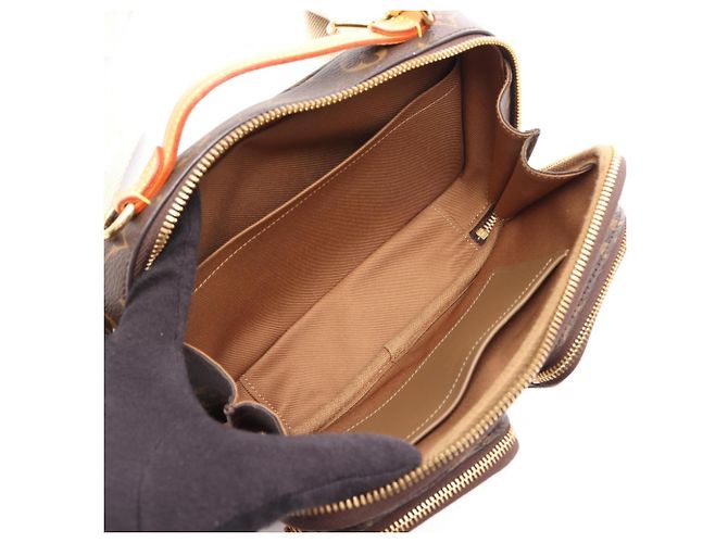 Borsa a tracolla Utility Louis Vuitton Marrone - vista 3