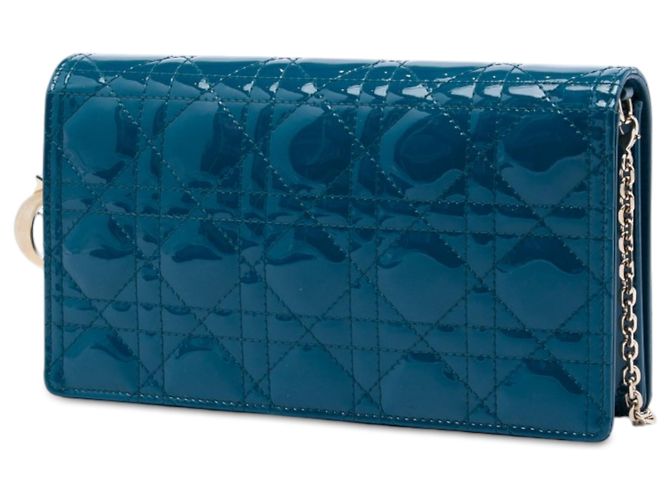 Portafoglio con catena Lady Dior in vernice blu Cannage Dior - vista 2