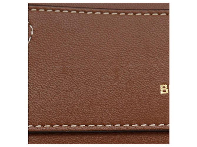 Clutch con tracolla Burberry in vitello marrone - vista 10
