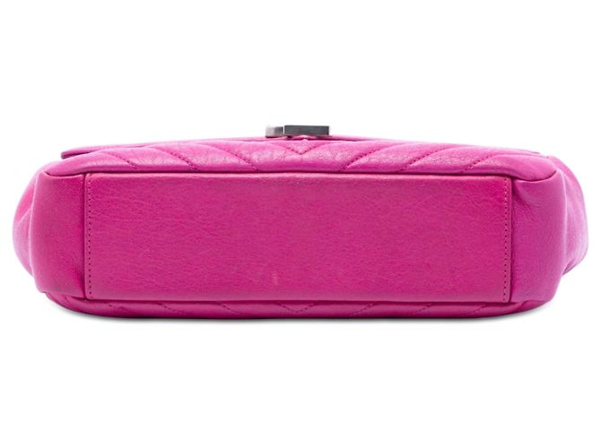 Saint Laurent College Monogram Schultertasche aus Lammleder Chevron in Rosa, Größe Medium Pink - Ansicht 3