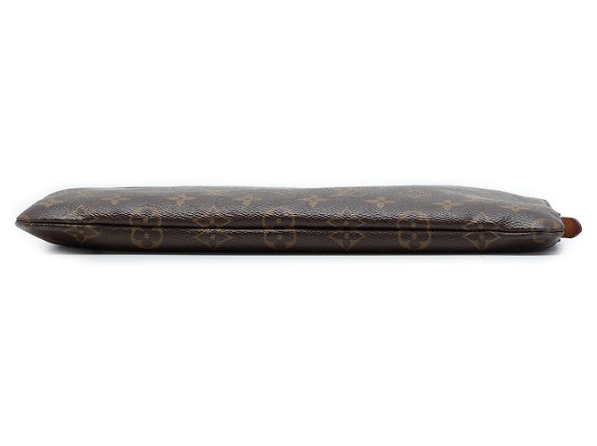 Louis Vuitton Brown Monogram Etui Voyage MM Marrone - vista 3