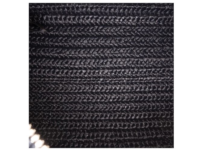 Borsa a tracolla Prada in crochet effetto rafia nera Nero - vista 4