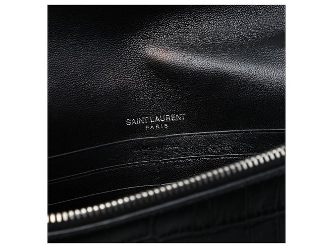 Saint Laurent Monogram Kate Kettenportemonnaie aus Krokoprägeleder in Schwarz - Ansicht 5