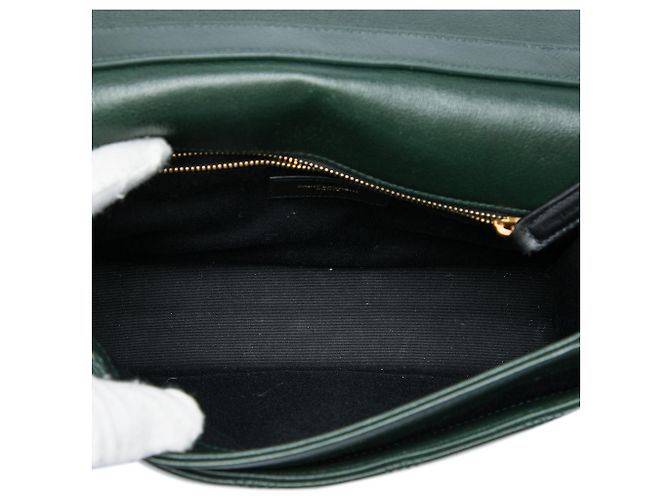 Saint Laurent Mala de Ombro com Corrente Becky Small em pele de cordeiro acolchoada Verde Verde escuro - vista 4