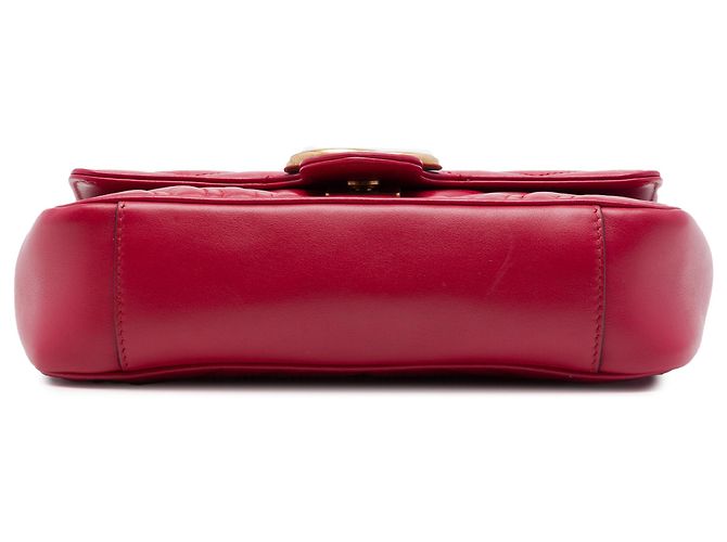 Borsa a tracolla Gucci Small GG Marmont in pelle di vitello matelassé rossa - vista 3