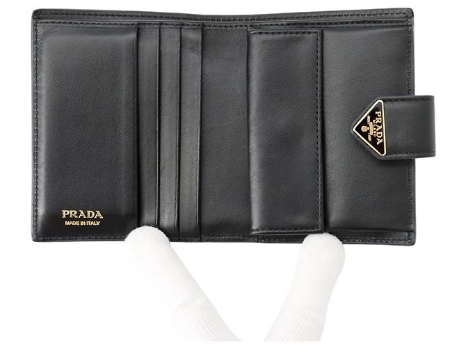 Portafoglio bi-fold Prada in Saffiano nero - vista 4
