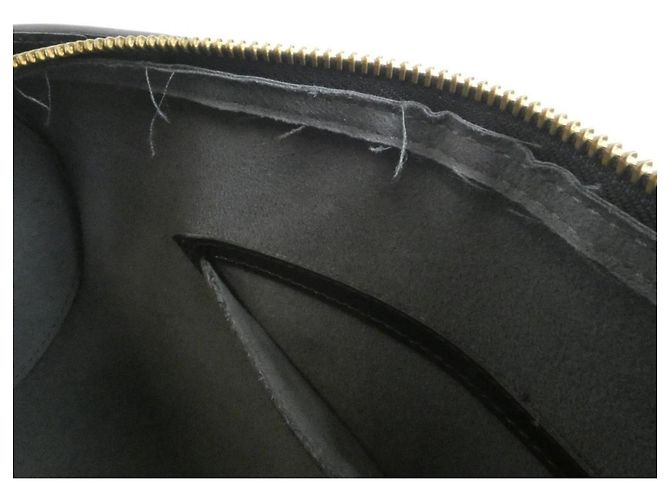 Borsa Louis Vuitton Epi Soufflot Nero - vista 9