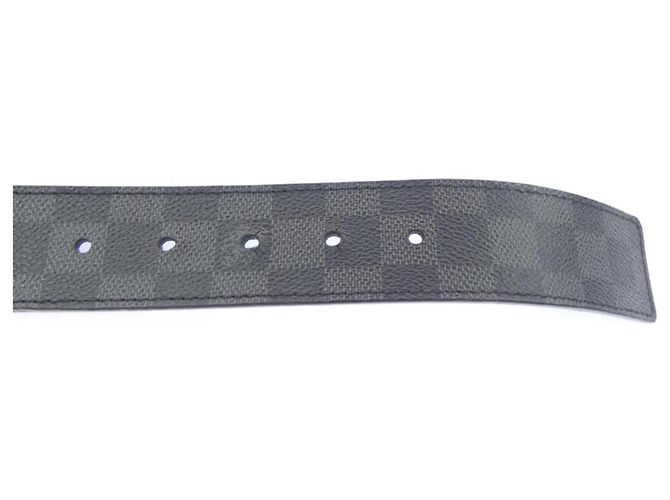 Louis Vuitton Cintura LV Initials 40MM M9808 Marrone Nero - vista 4