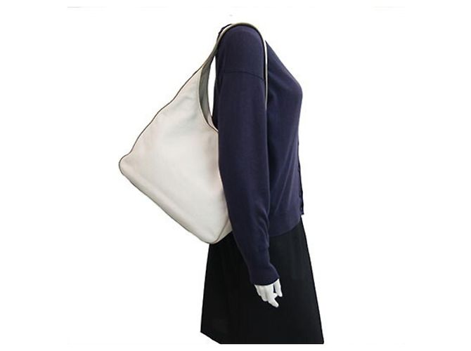 Borsa a tracolla Prada in pelle Off-White Bianco sporco - vista 10