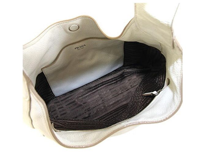 Borsa a tracolla Prada in pelle Off-White Bianco sporco - vista 4