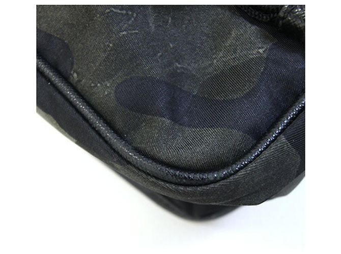 Borsa a tracolla Prada in nylon kaki Marrone Nero Verde Cachi - vista 6