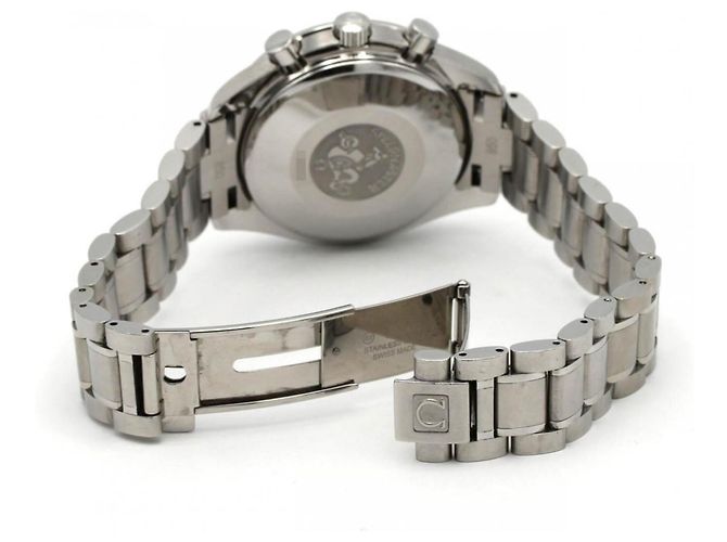 Omega Speedmaster Day-Date Limited 3523.50 - vista 6