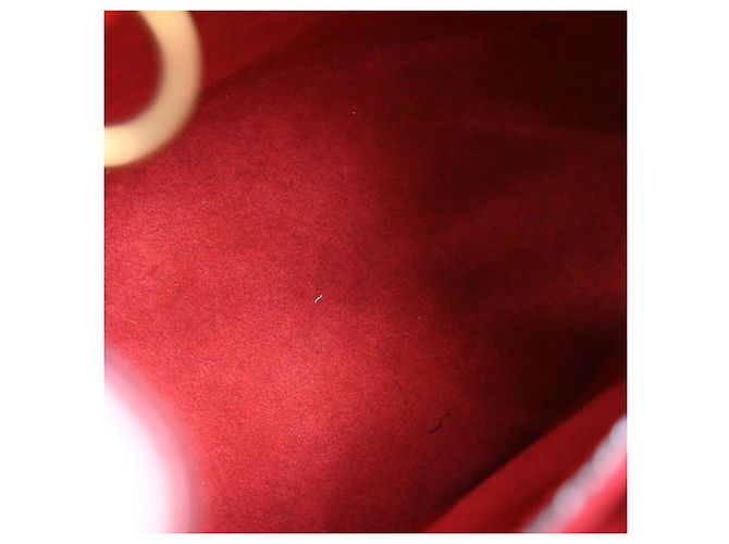 Louis Vuitton Cluny Epi MM Rosso - vista 3