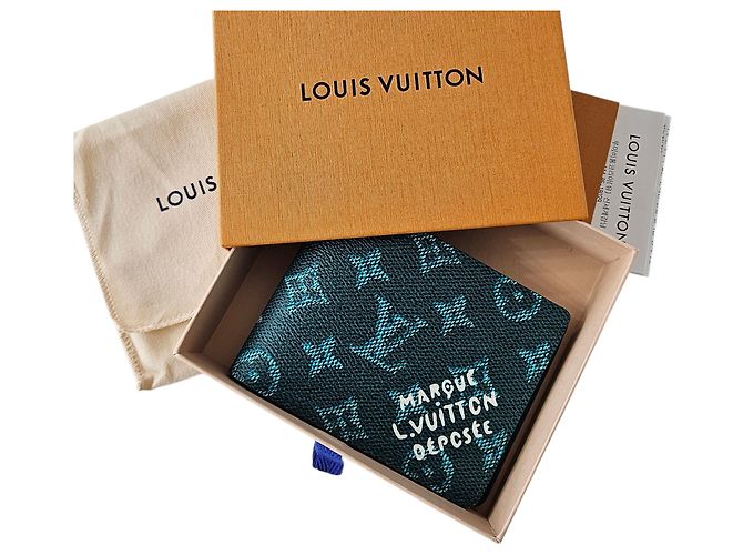Louis Vuitton Monogram Multiple Wallet Green Men's Wallet - view 8