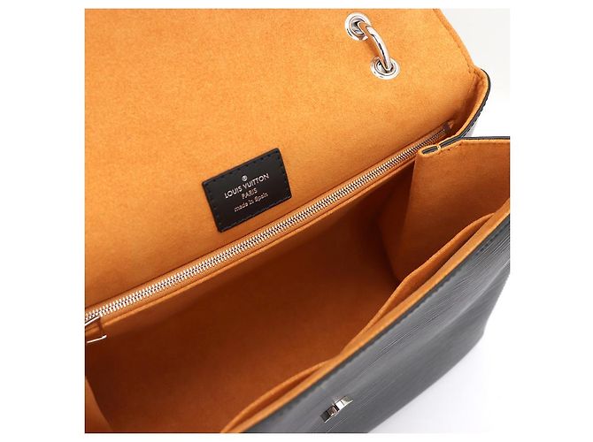 Louis Vuitton Borsa Tote e Borsa a Tracolla Epi Green MM Nero - vista 19