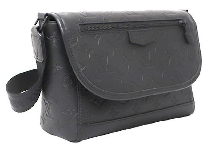 Louis Vuitton Borsa a tracolla Pulse Messenger con stampa a rilievo Monogram Shadow Nero - vista 2