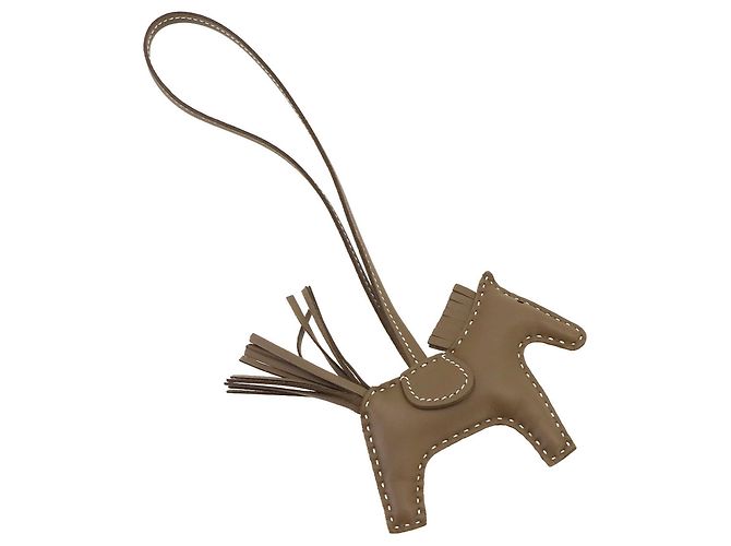 Hermès Hermes Rodeo PM Bag Charm Taupe - vista 3