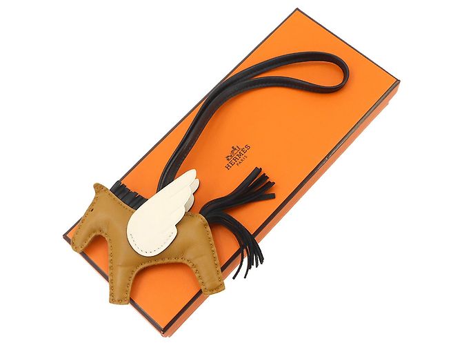 Hermès Hermes Rodeo Pegasus PM Handbag Charm Marrone Nero - vista 2