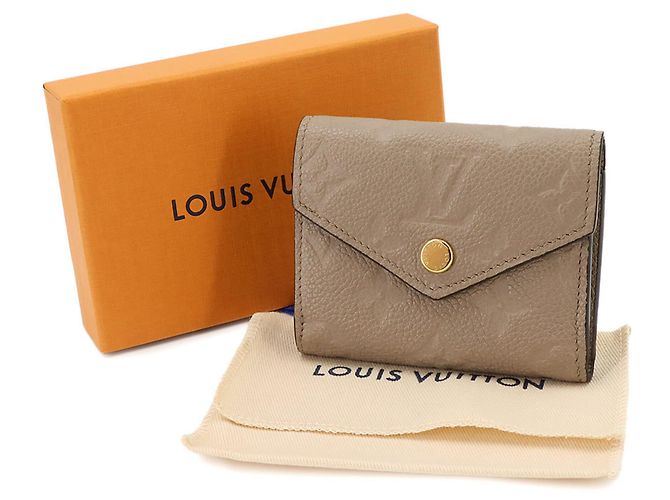 Louis Vuitton Monogram Empreinte Portefeuille Zoe Tri-fold Leather Wallet Grigio - vista 2