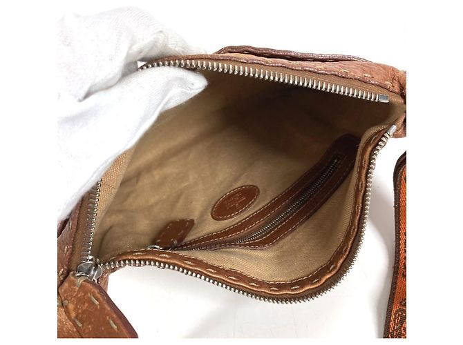 Fendi Selleria Leder-Crossbody-Tasche Braun - Ansicht 12