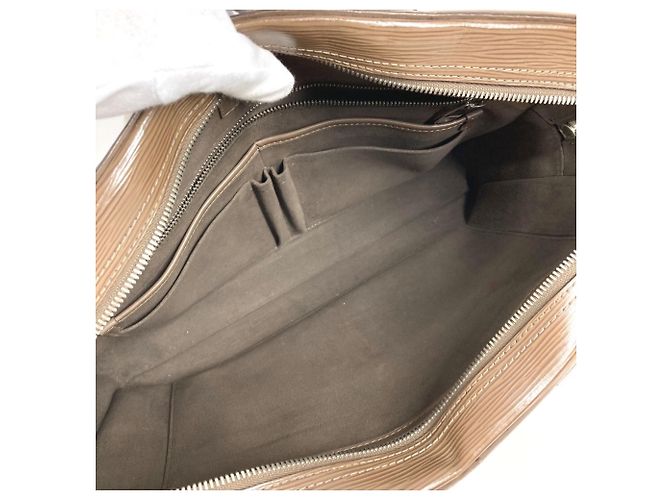 Borsetta Louis Vuitton in pelle Epi Marrone Beige - vista 14