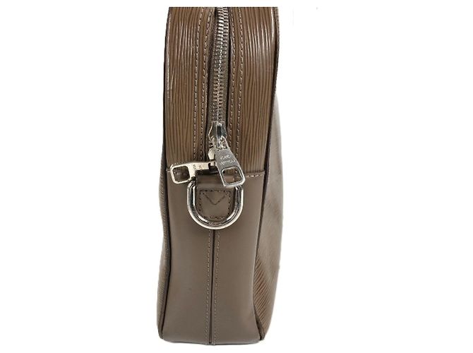 Borsetta Louis Vuitton in pelle Epi Marrone Beige - vista 3