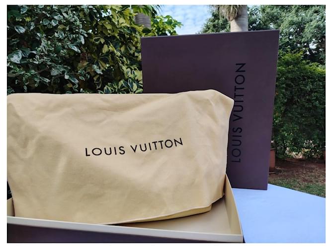 Borsa a tracolla Louis Vuitton Galliera PM Monogram Canvas Marrone Monogramma - vista 7