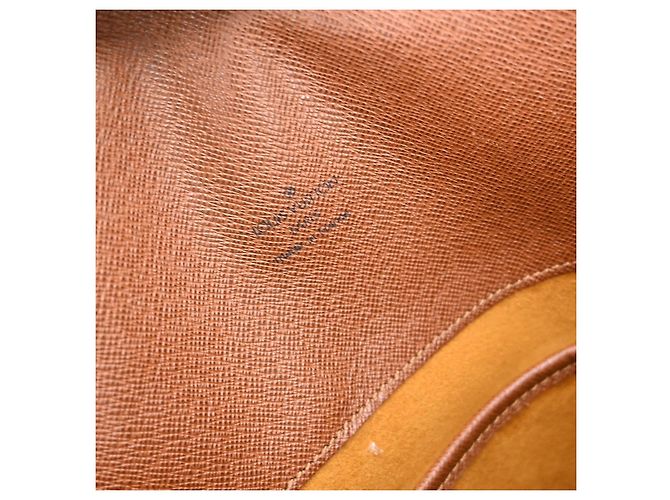 Louis Vuitton Musette Salsa Monogram Canvas GM Castaño - vista 4