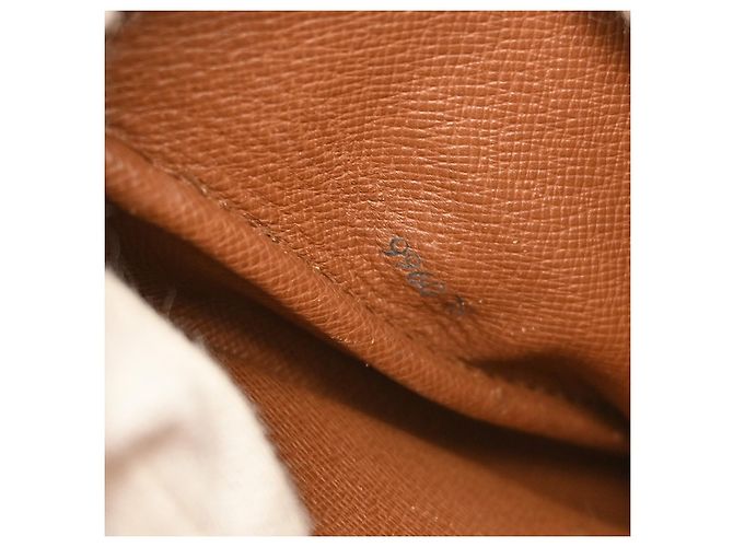 Louis Vuitton Cartouchiere Monogram GM Marrone - vista 5