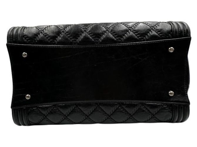 Borsa a tracolla Chanel Boy in pelle nera Nero - vista 5