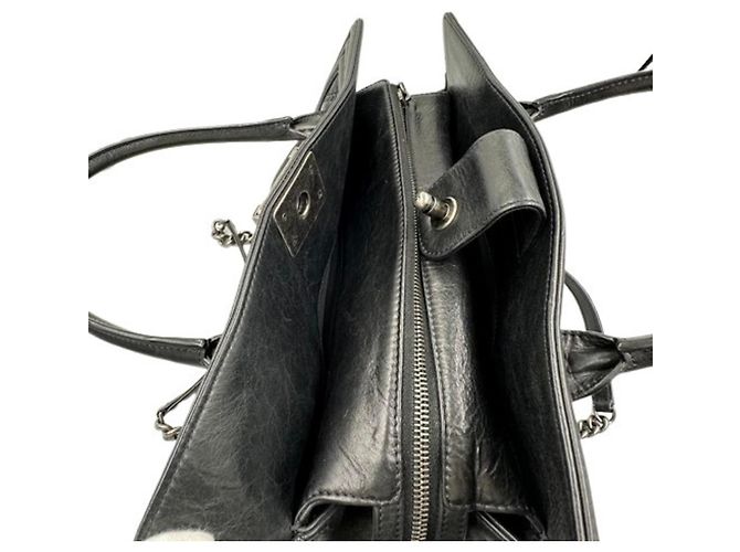 Borsa a tracolla Chanel Boy in pelle nera Nero - vista 7