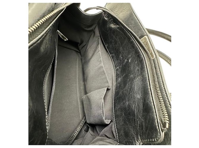 Borsa a tracolla Chanel Boy in pelle nera Nero - vista 9