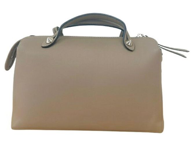 Borsa a tracolla in pelle Fendi By The Way Grigio - vista 2