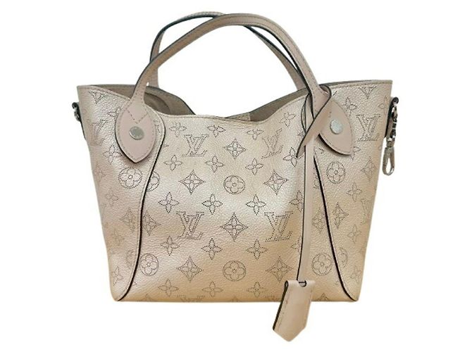 Borsa a tracolla in pelle Louis Vuitton Mahina PM M58785 Beige - vista 2