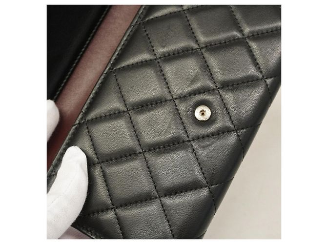 Portafoglio lungo tri-fold Chanel in nappa nera Nero - vista 10