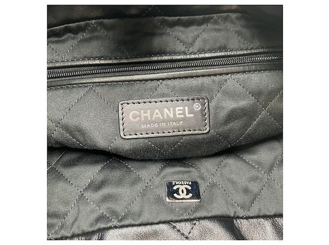 Borsa a tracolla Chanel 22 Small con catena Nero - vista 10